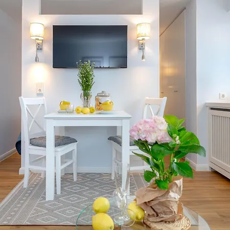 Ad1 108 Strandkoenig 3 Vesterland